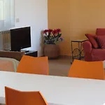 アパート Casa Con Piscina Campo Da Tennis Vicino Al Mare E Alle Cinque Terre アメーリア