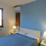 Casa Con Piscina Campo Da Tennis Vicino Al Mare E Alle Cinque Terre
