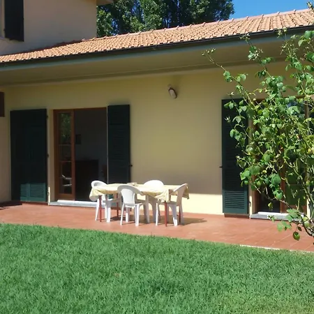 Casa Con Piscina Campo Da Tennis Vicino Al Mare E Alle Cinque Terre *