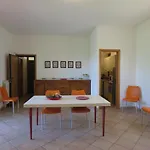 Casa Con Piscina Campo Da Tennis Vicino Al Mare E Alle Cinque Terre Apartment *