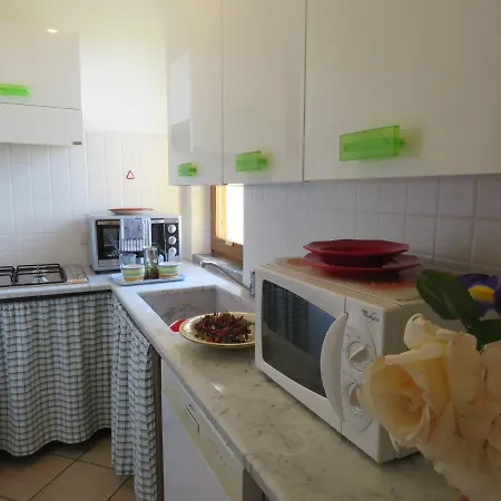 Апартаменты Casa Con Piscina Campo Da Tennis Vicino Al Mare E Alle Cinque Terre